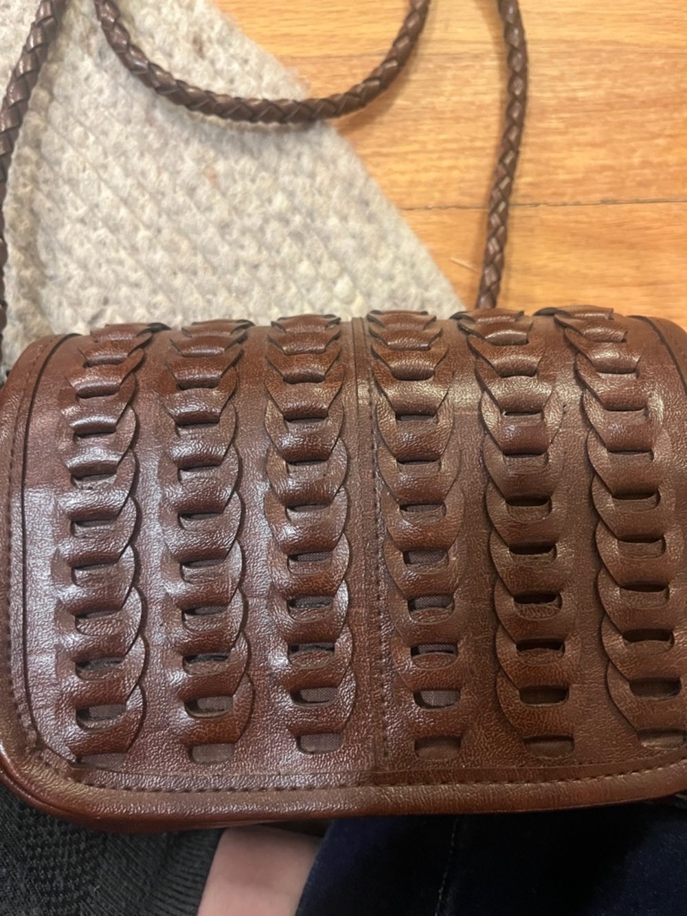 Woven Leather dark brown crossbody mini bag - Picture 3 of 7